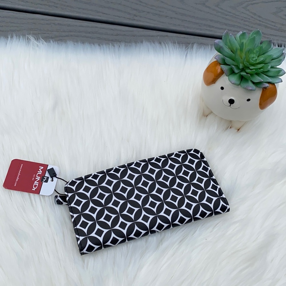 Mundi black & white patterned snap wallet